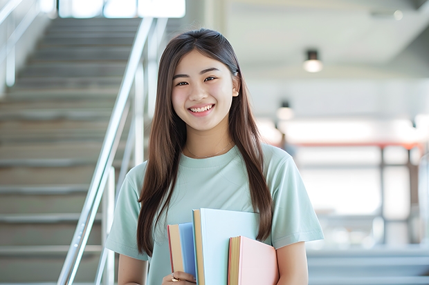 英语专业大学排名及分数线？（中国语言类大学排名）